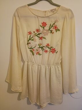 Jealous Tomato Women's Cream Romper with Embroidery Sz S